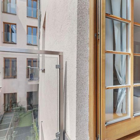 Charming Apartment In The Heart Of Bratislava Exterior photo